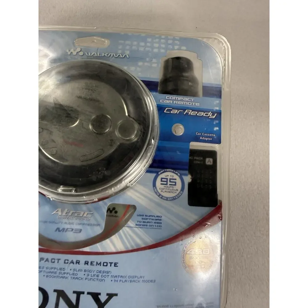 Sony D-NE718CK ATRAC3/MP3/CD Walkman with Car Kit BRAND NEW RARE COLLECTORS ITEM